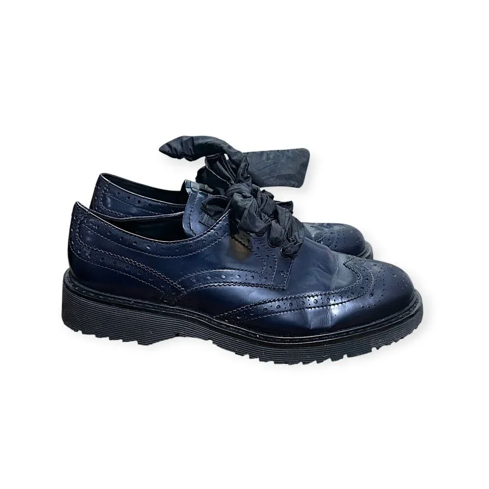 Prada Wingtip Oxford Ribbon Tie Shoes Navy Calf Leather 38.5 Early 2000s - Picture 4 of 11